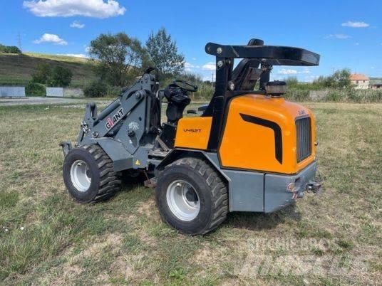 GiANT V 452 T Multi-purpose loaders