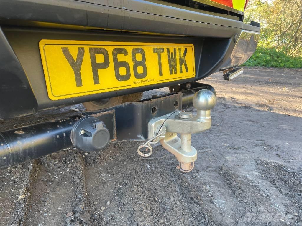 Nissan Navara Pick up/Dropside
