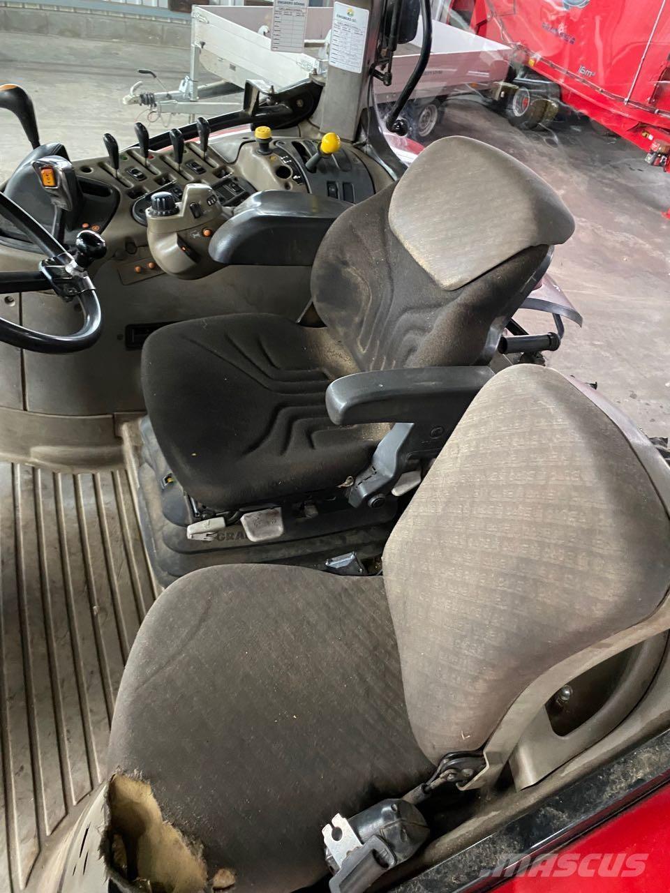 Case IH MXU 135 Tractors