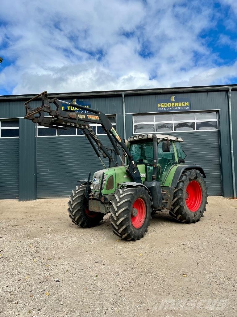 Fendt 712 Vario Tractors