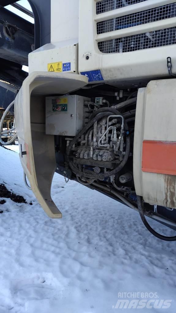 Metso LT 106 Mobile crushers