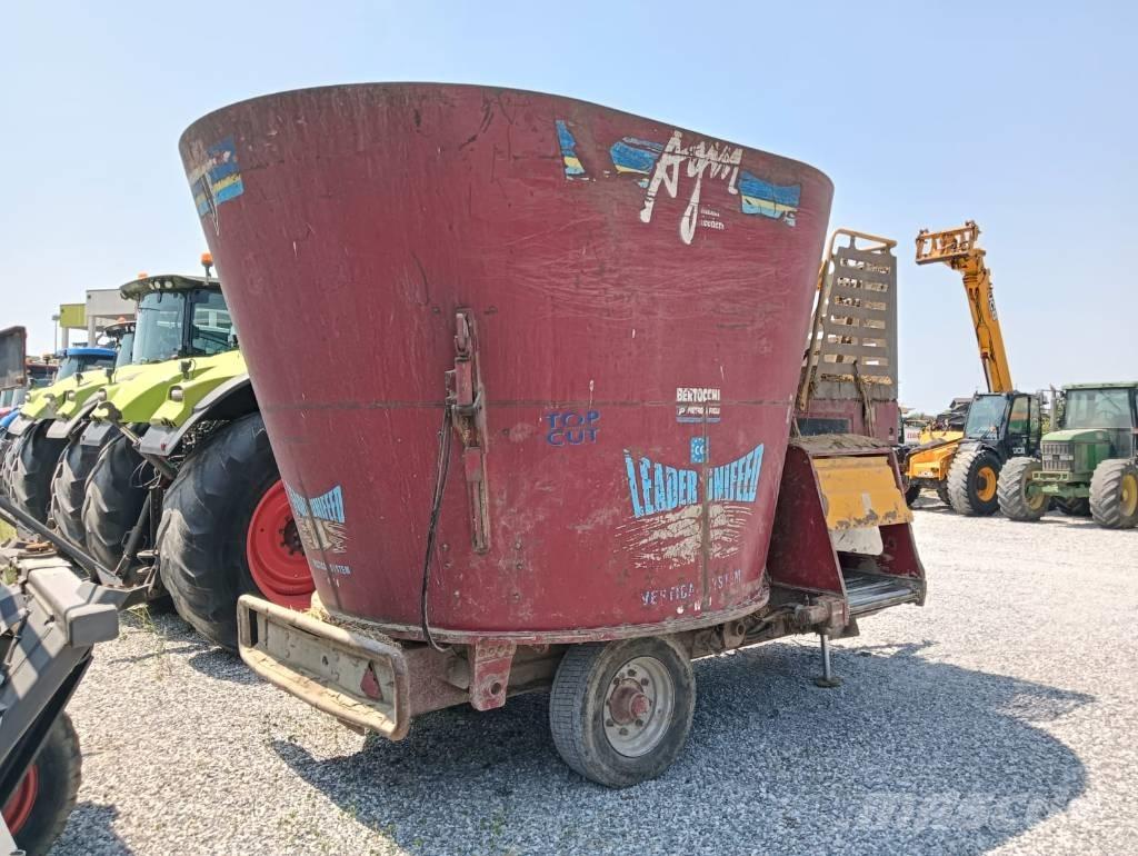 AGM W14 MC Feed mixer