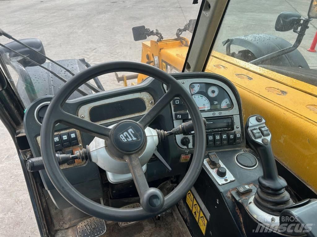 JCB 526-56 Agri Telehandlers