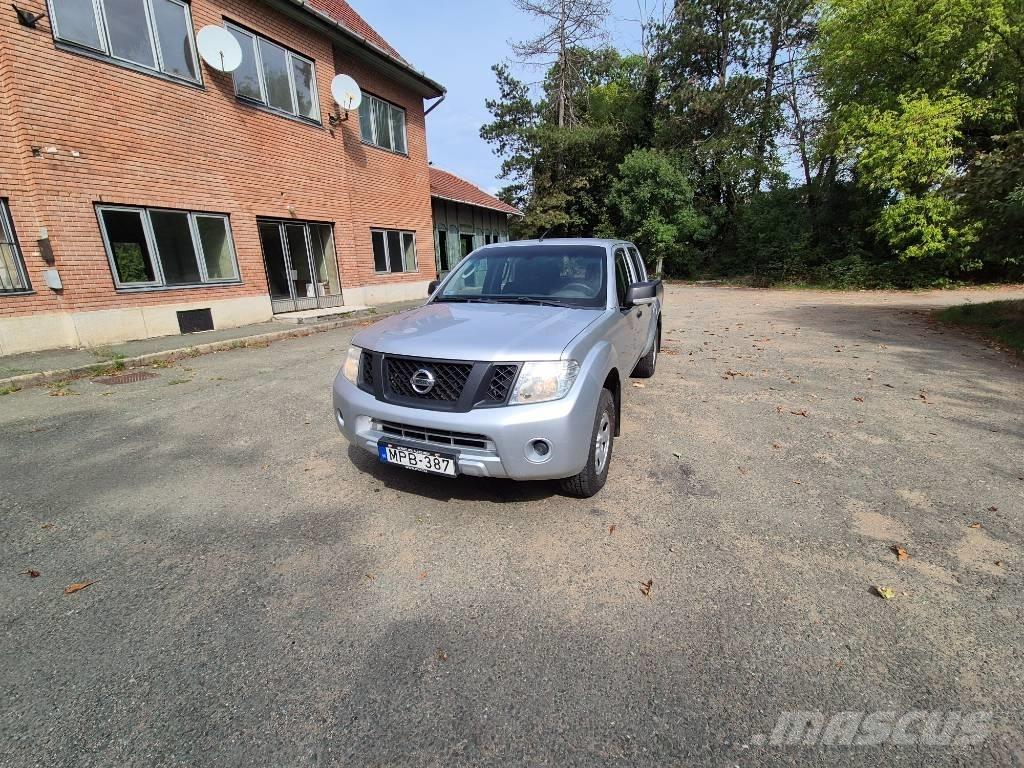 Nissan Navara Pick up/Dropside