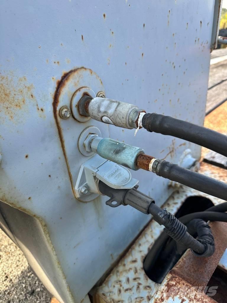 Interstate 70SDGN Low loaders