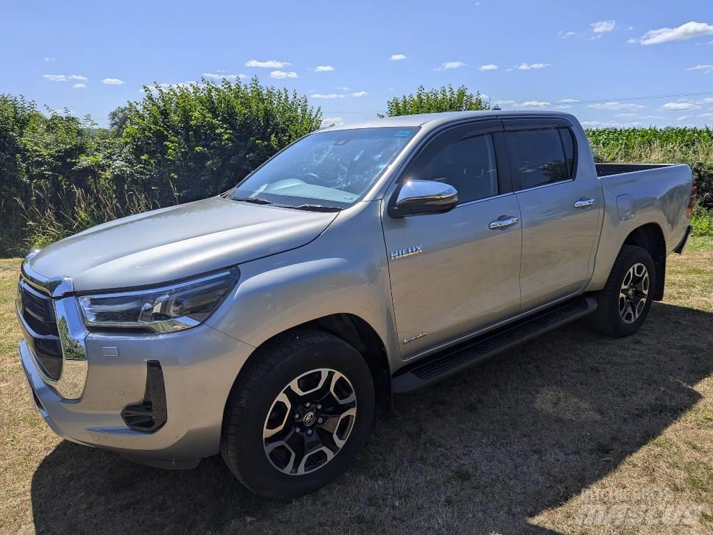 Toyota Hilux Pick up/Dropside