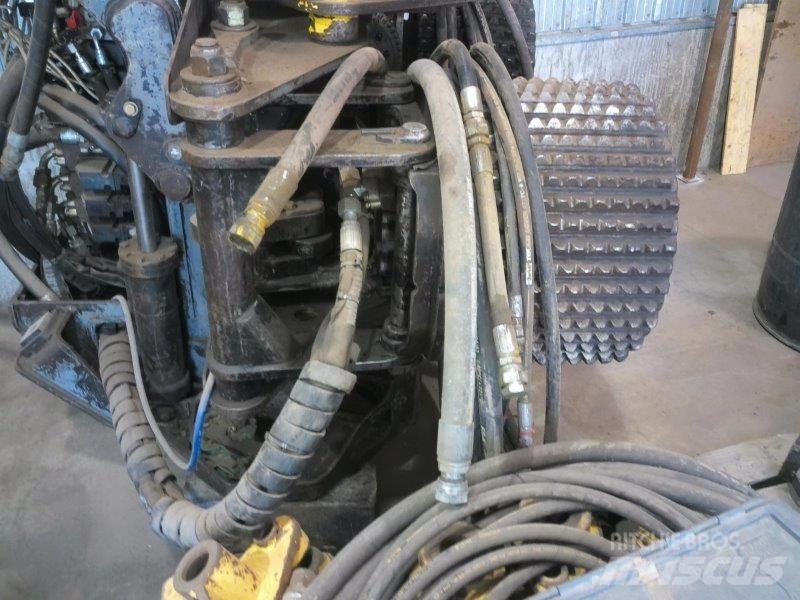 Kobelco SK 290 LC Crawler excavators