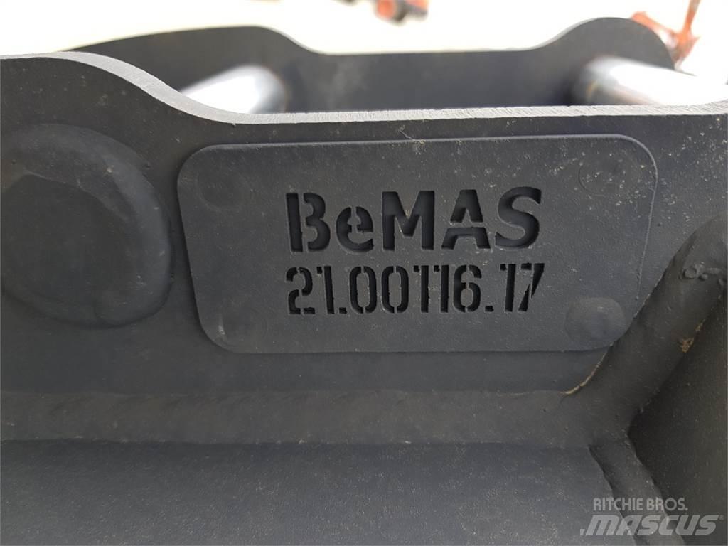 TL 700mm SW 020 Backhoes
