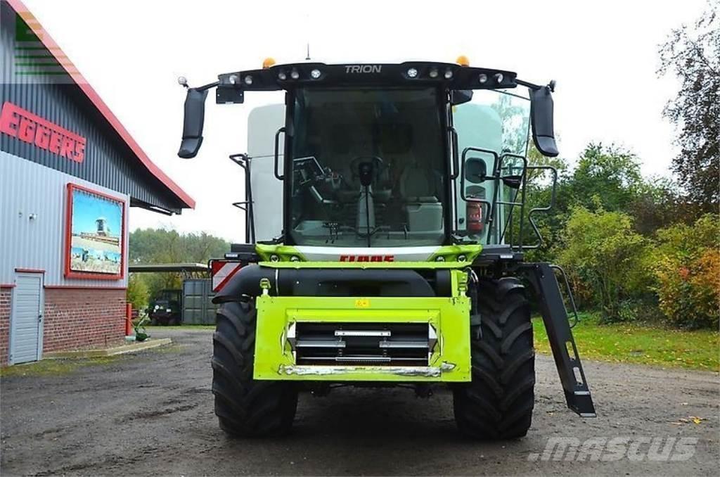CLAAS trion 730 Combine harvesters