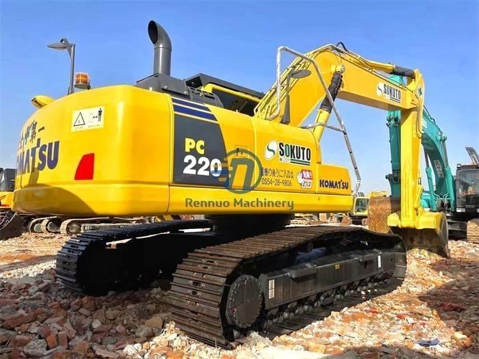 Komatsu PC 220-8 Crawler excavators