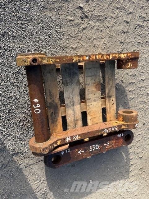 CNH EXCAVATOR LINKS Backhoes