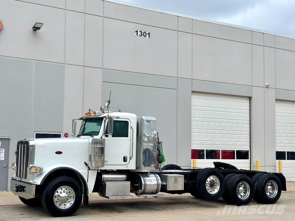 Peterbilt 388 Prime Movers