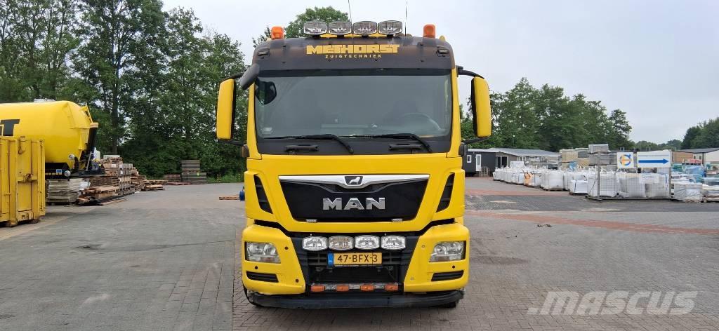MAN TGS 35.480 Commercial vehicle