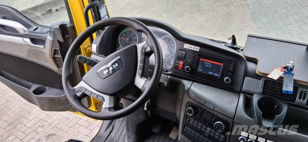 MAN TGS 35.480 Commercial vehicle