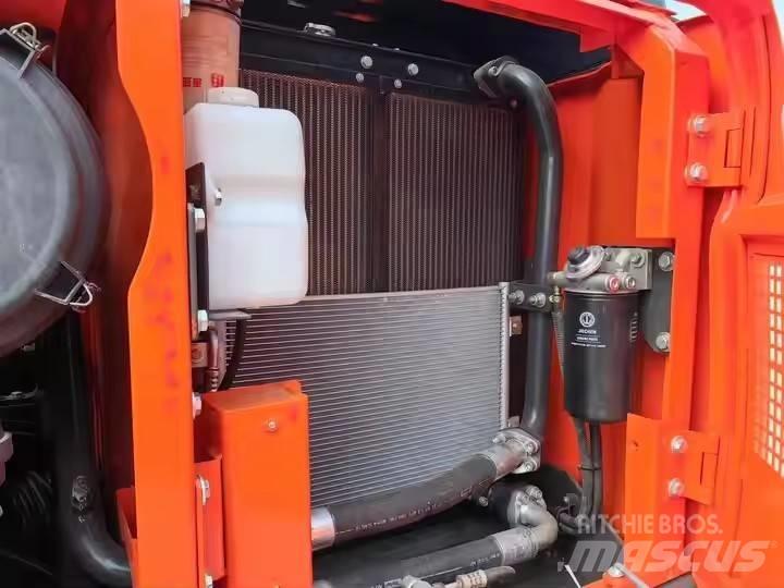 Doosan DX150 Mini excavators  7t - 12t