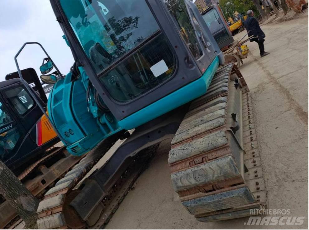 Kobelco SK 135 SR Crawler excavators
