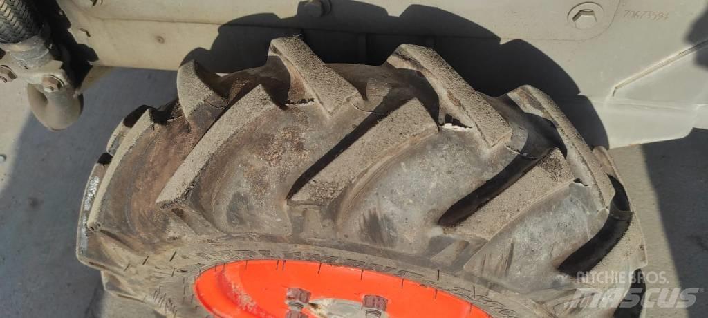Ausa D 100 AHA Site dumpers