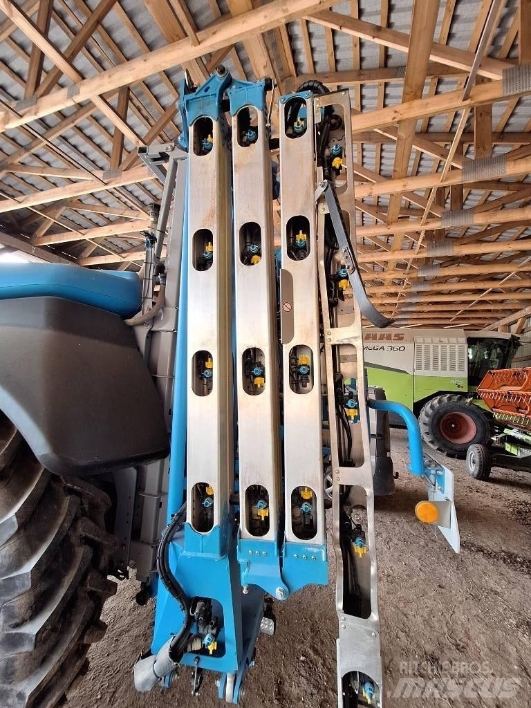 Lemken Vega 12/4000 Trailed sprayers