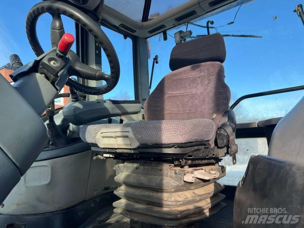 Valtra T 160 Tractors