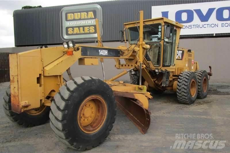 CAT 140H Graders