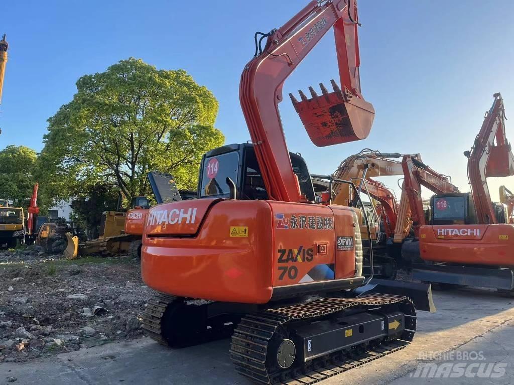 Hitachi ZX 70 Crawler excavators