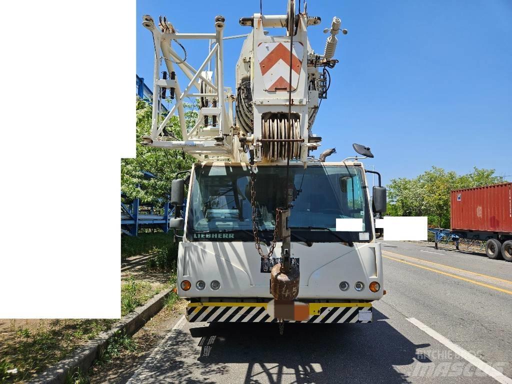 Liebherr LTM 1055 All terrain cranes