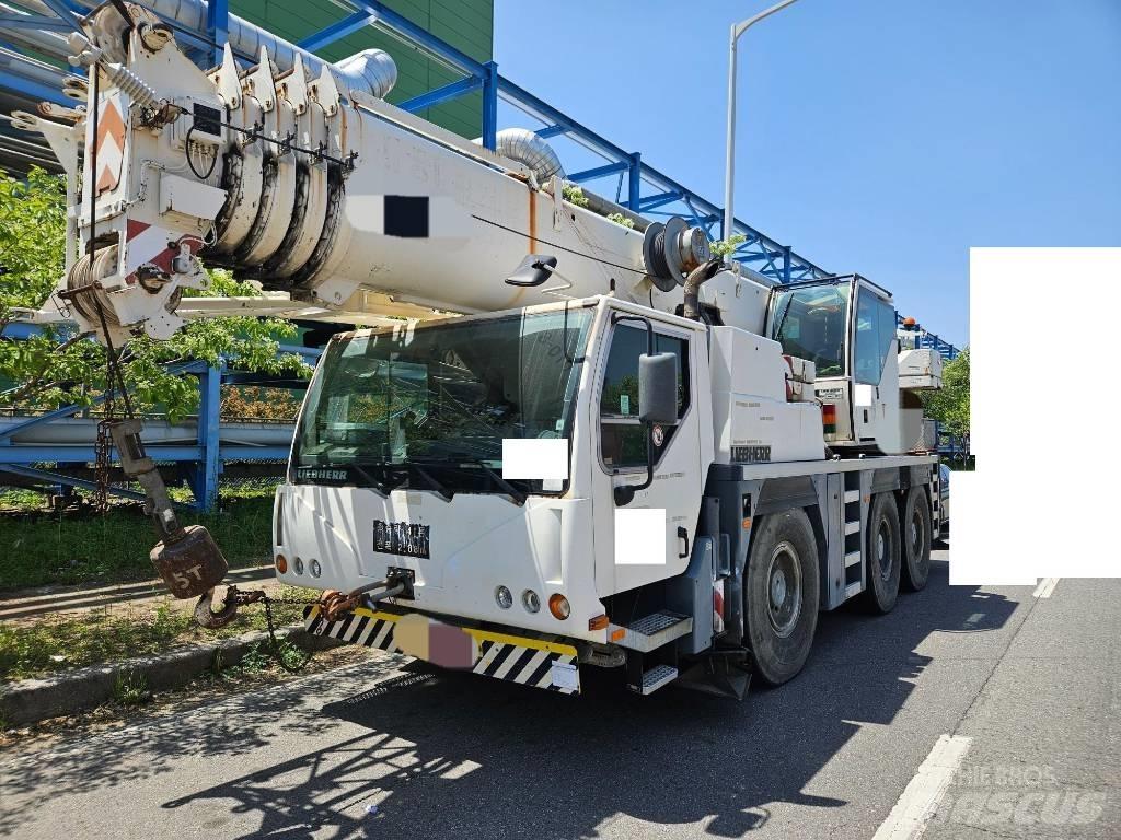 Liebherr LTM 1055 All terrain cranes