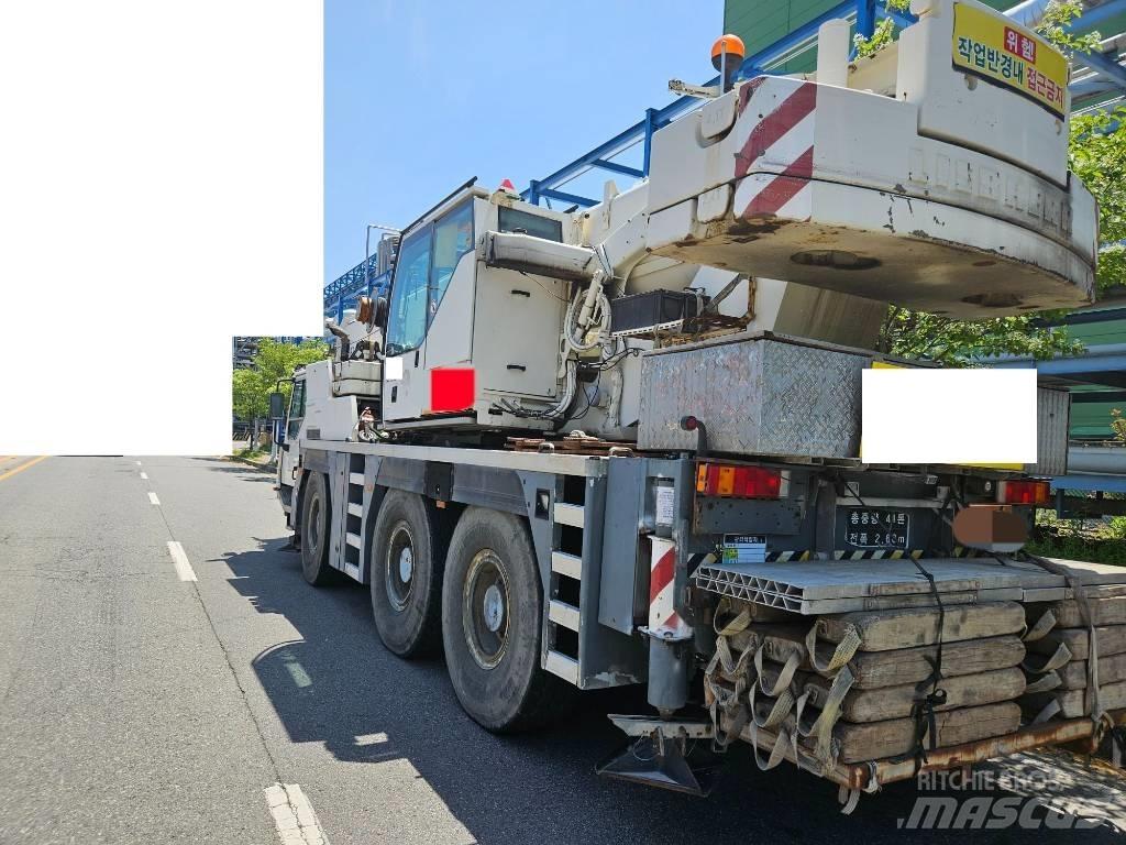 Liebherr LTM 1055 All terrain cranes