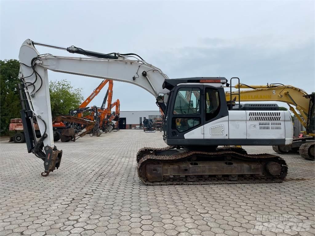 Doosan DX225LC-5 Crawler excavators
