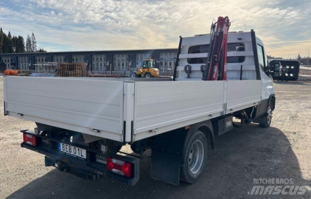 Iveco Iveco Daily Truck mounted cranes