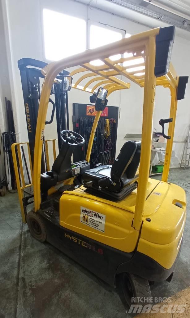 Hyster J1.6XN MWB Electric forklift trucks