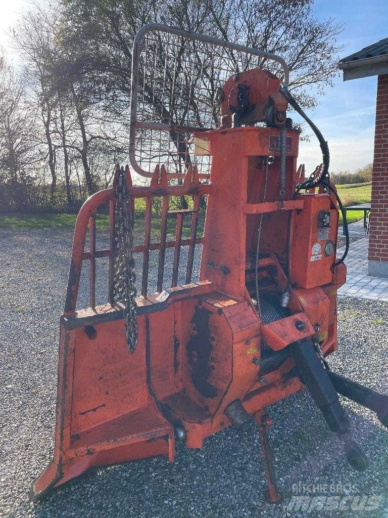 Tiger WH120 Winches