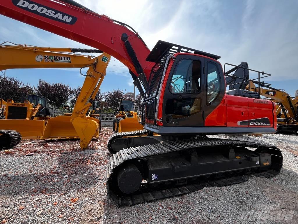 Doosan DX 300 LC-9C Crawler excavators