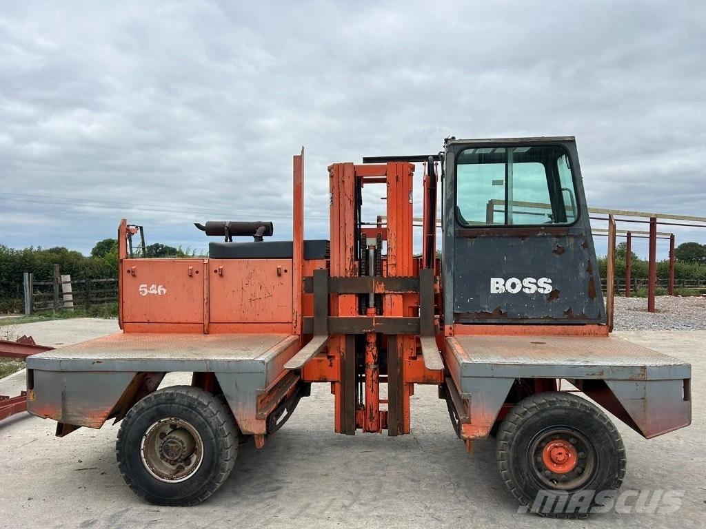 Boss 546 Side loader