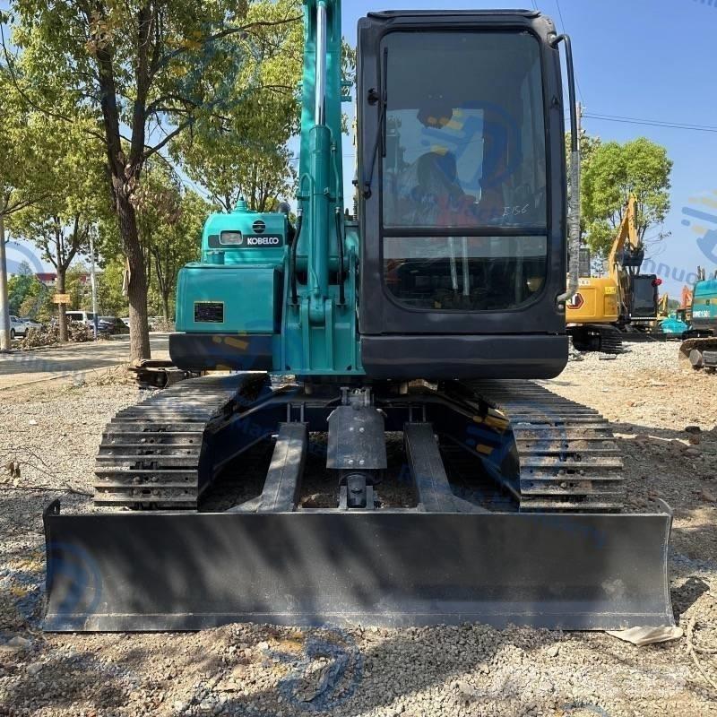 Kobelco SK75 Crawler excavators