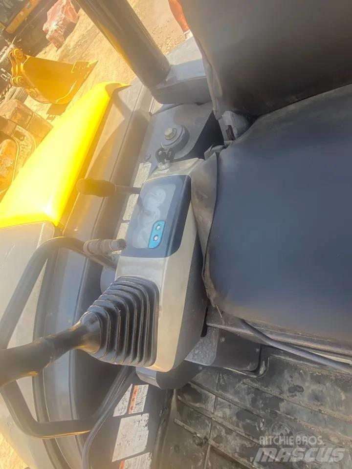 Komatsu PC 40 MR-2 Mini excavators < 7t (Mini diggers)