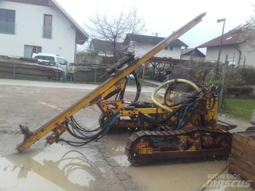 Atlas Copco ROC 301 Surface drill rigs