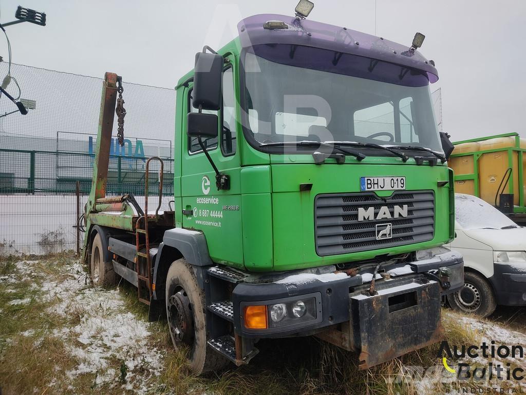 MAN 18.284 Skip bin truck