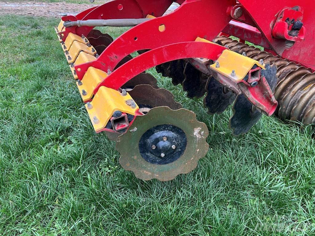 Väderstad Carrier820 Disc harrows
