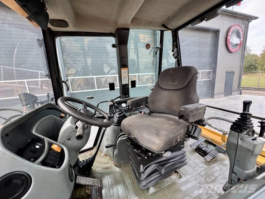 CAT 432 D Backhoe