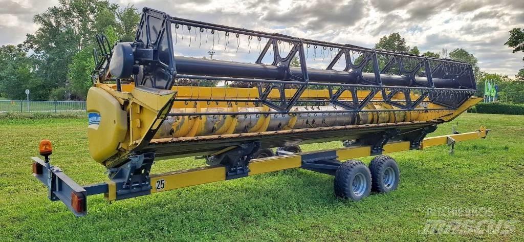 New Holland CX6.90 Combine harvesters