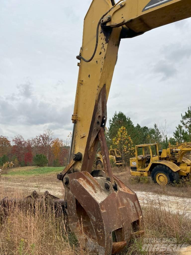 CAT 325 CL Crawler excavators