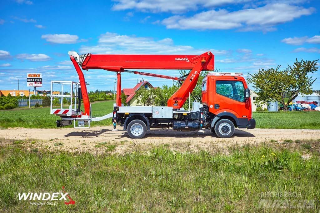 Palfinger P 250 BK Truck mounted platforms