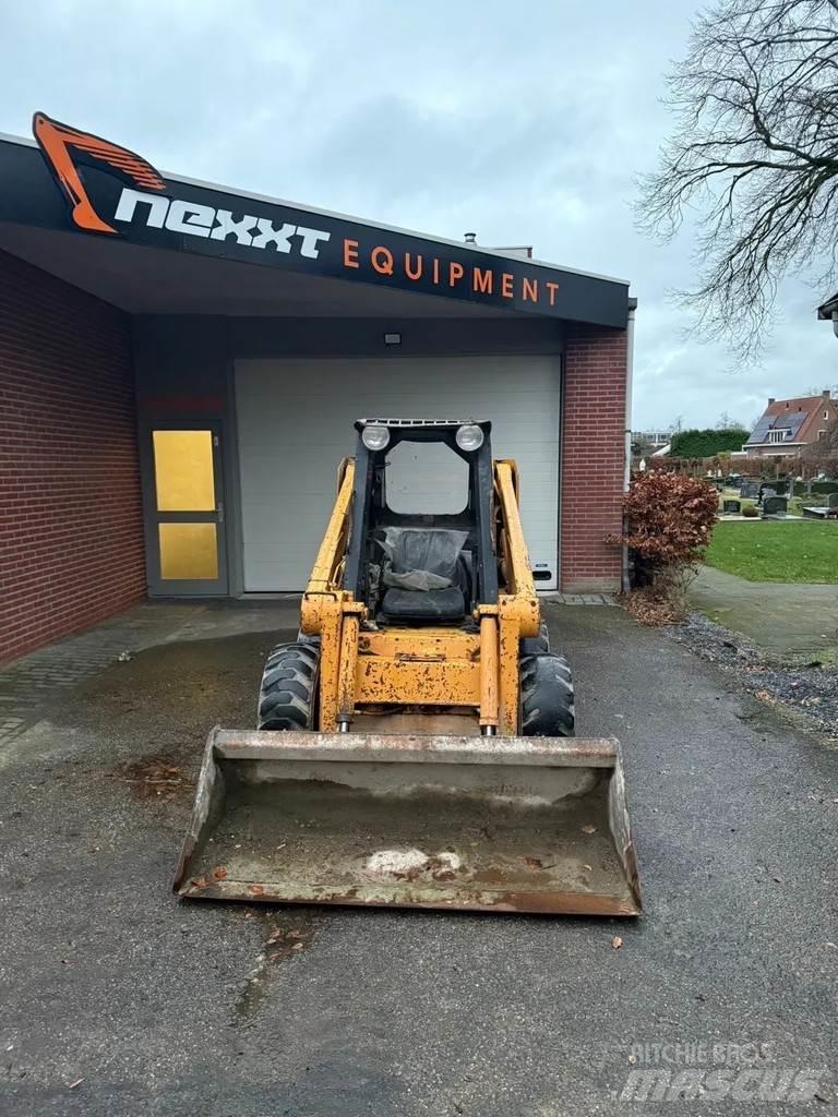 Gehl 2612 Skid steer loaders