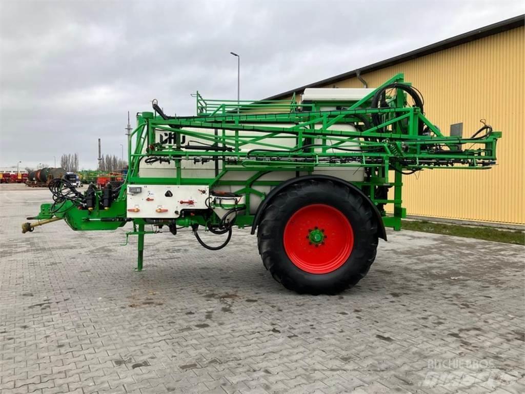  D5227 Trailed sprayers