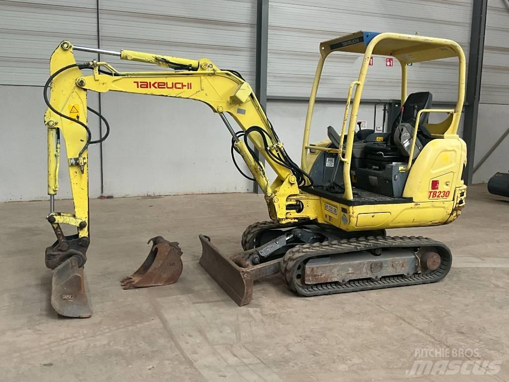Takeuchi TB 230 Mini excavators < 7t (Mini diggers)