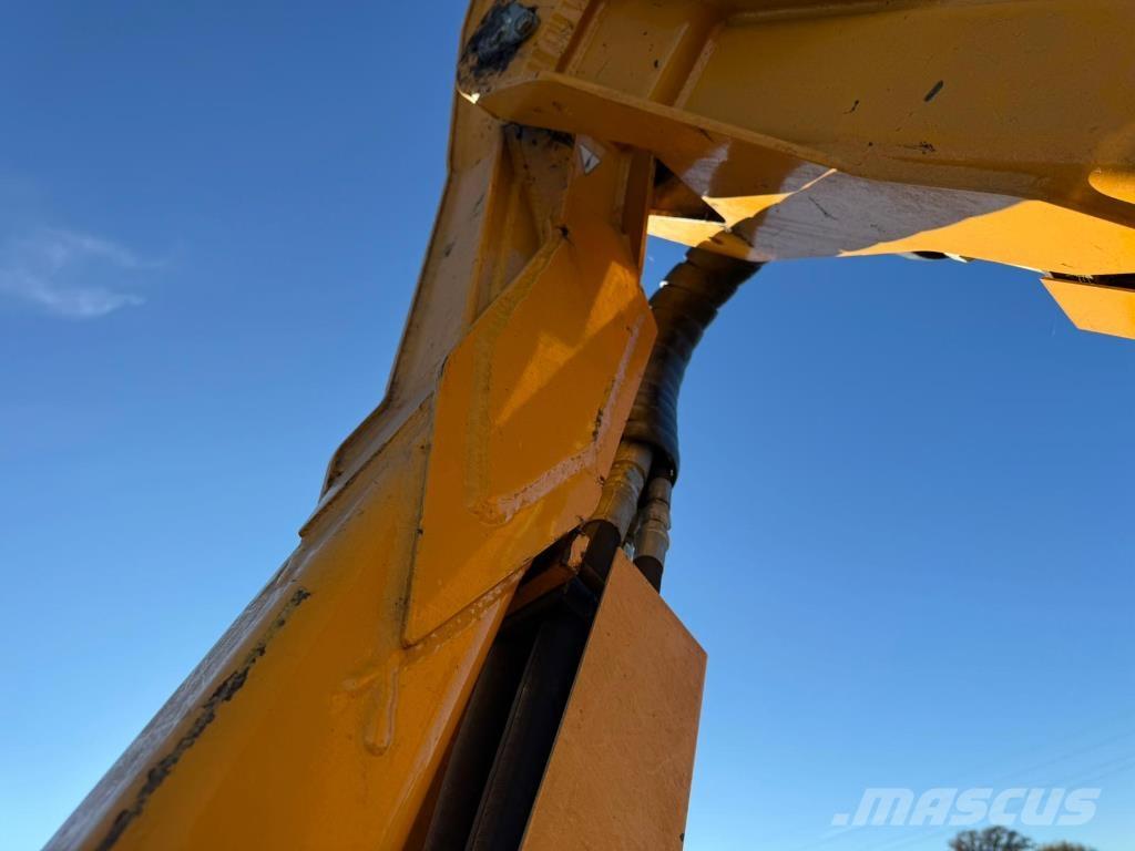 Lagarde Orions 3 S Mounted and trailed mowers