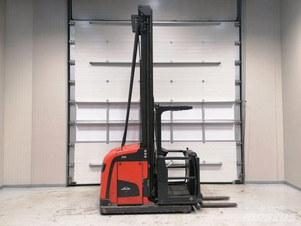 Linde V-48 Low lift order picker