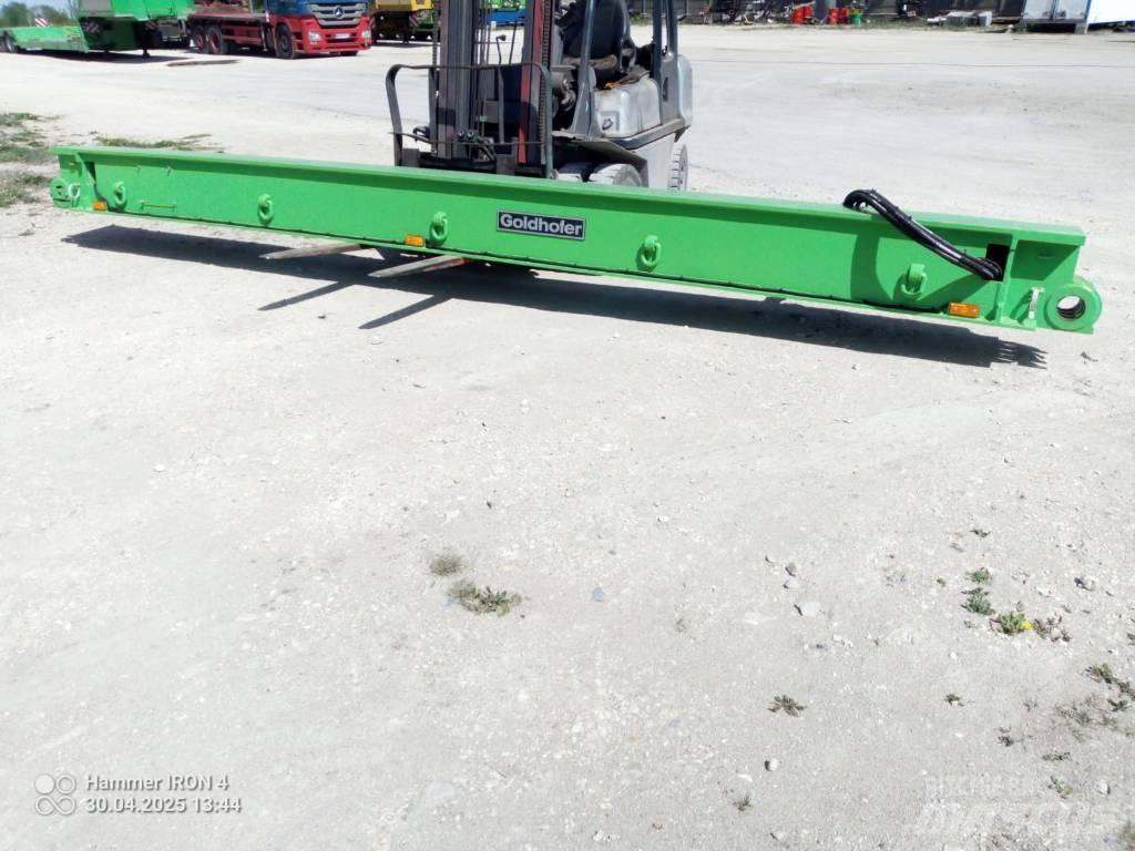 Goldhofer tiefbett Low loader-semi-trailers