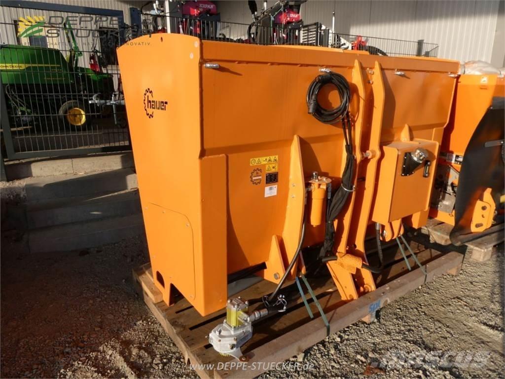 Hauer TS 315 Sand and salt spreaders